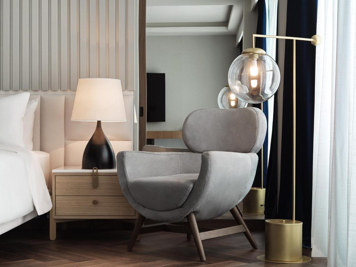Hotel Grand Hyatt Atene Esterno foto