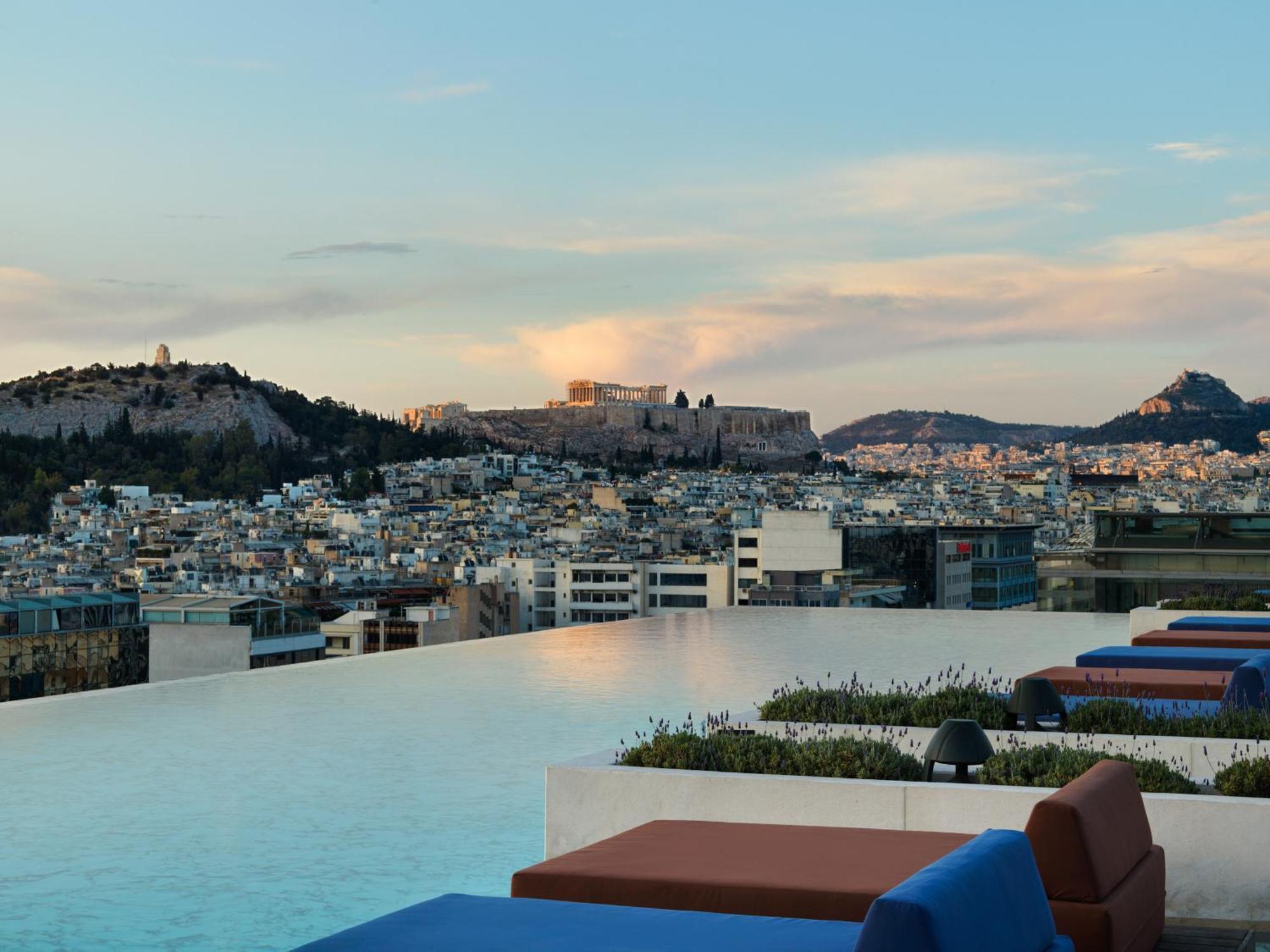 Hotel Grand Hyatt Atene Esterno foto View from the rooftop pool