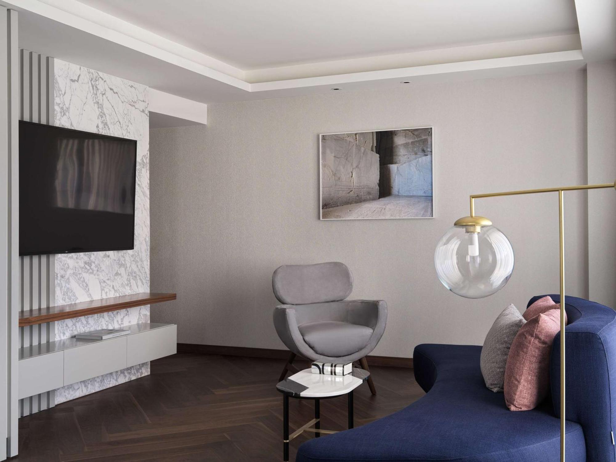 Hotel Grand Hyatt Atene Esterno foto A suite at the hotel